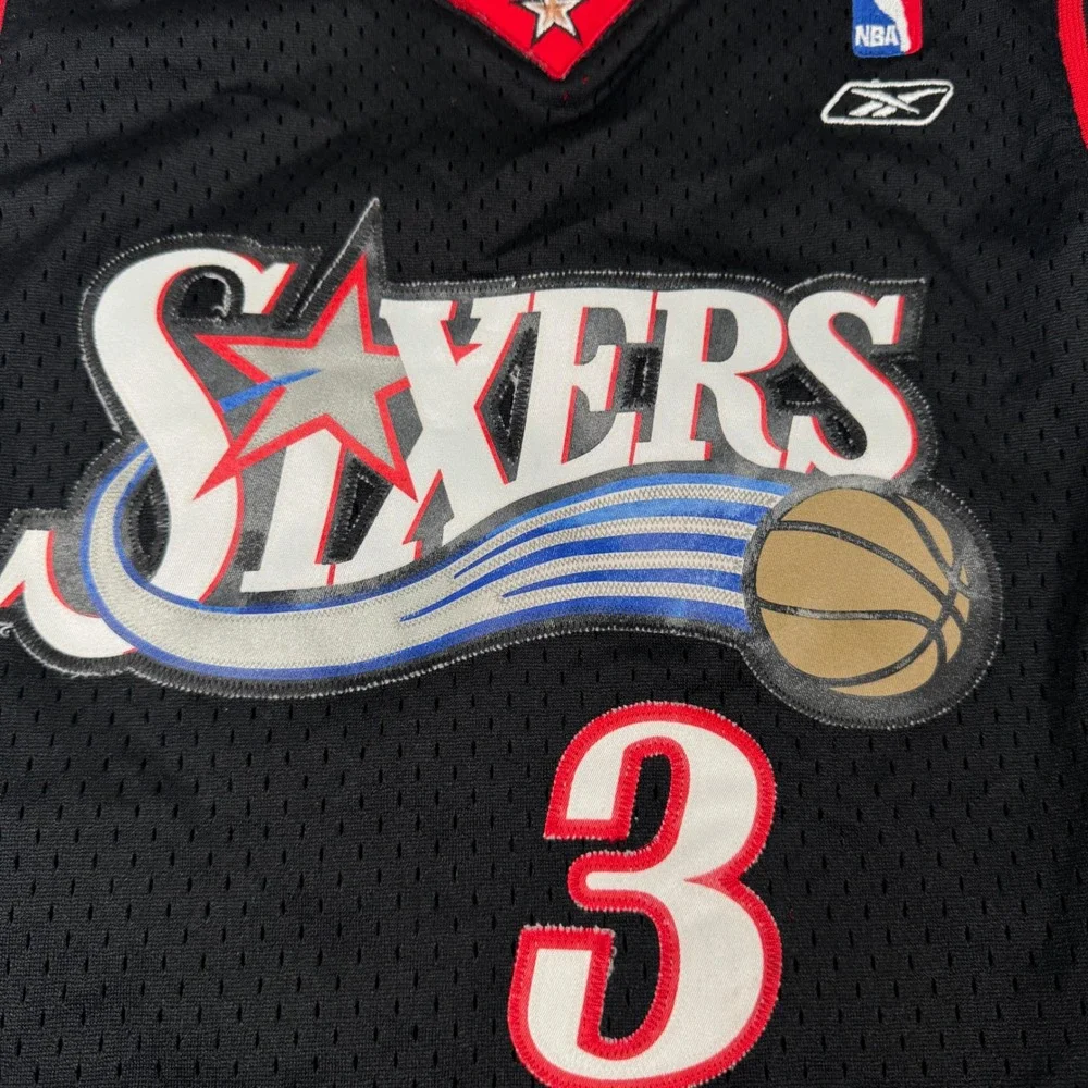 Reebok Philadelphia 76'ers Allen Iverson #3 Sixers Jersey Youth M 10-12 Black